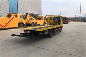 金杨新村非事故拖车